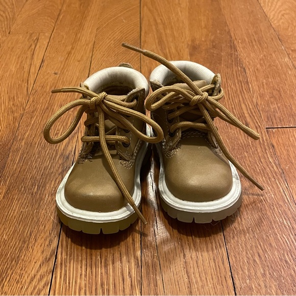 NWOT Kid Connection Baby Tan Lace Up Work Boots, Size 1 - Picture 4 of 7